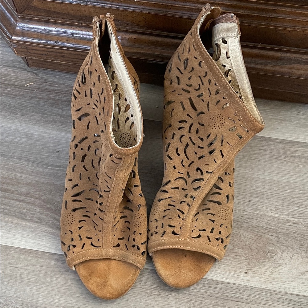 Tan Women's Mules